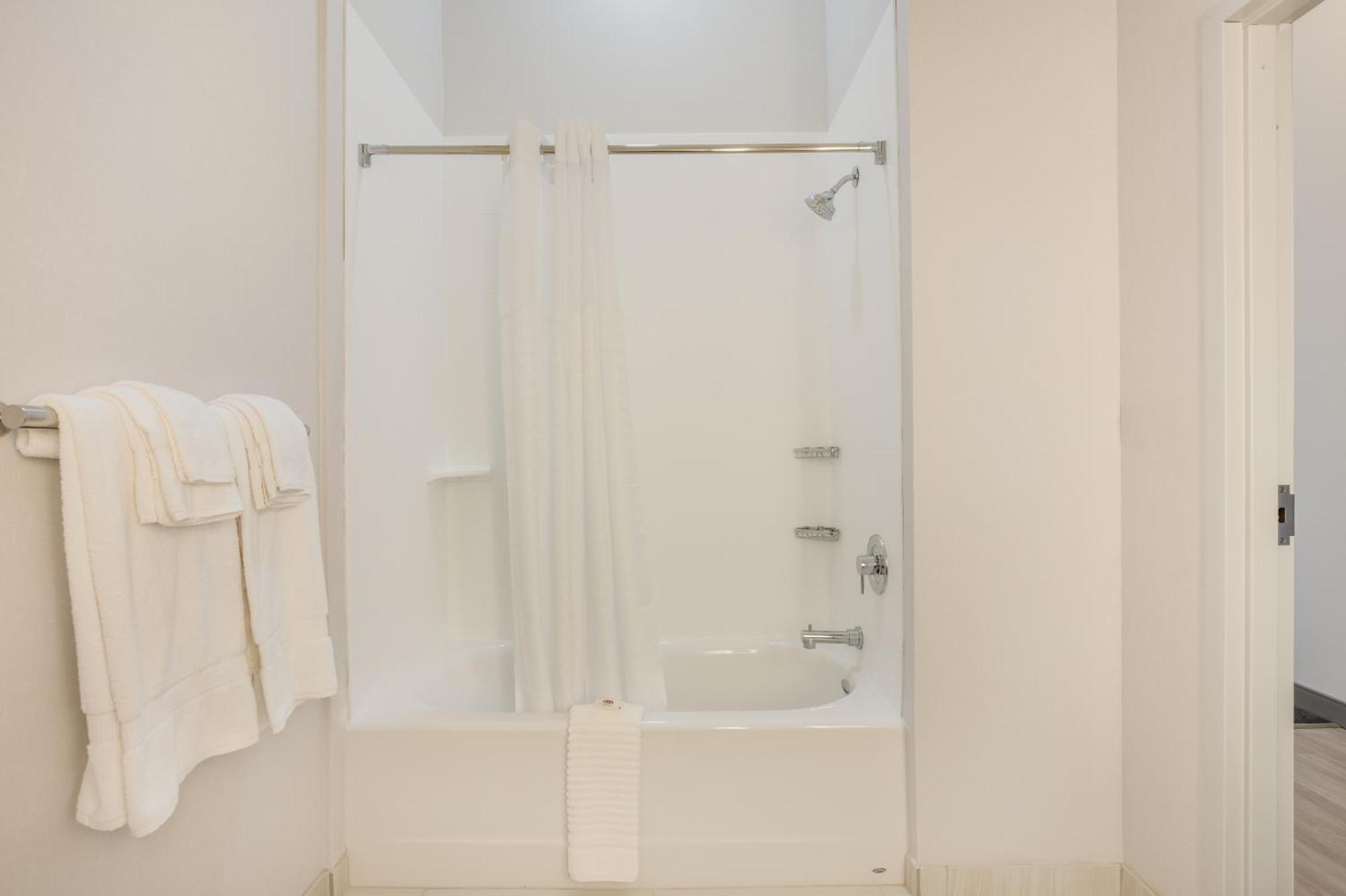 Comfort Inn & Suites Gaylord Buitenkant foto