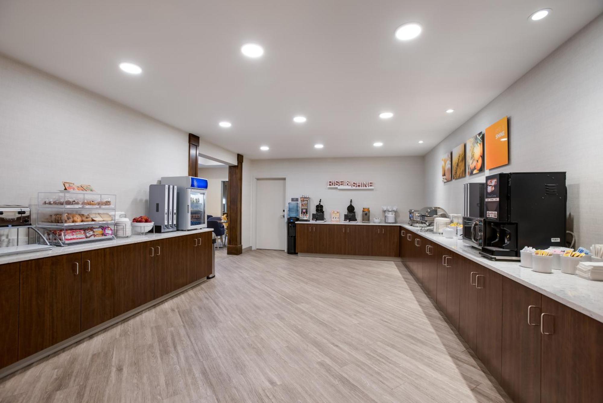Comfort Inn & Suites Gaylord Buitenkant foto
